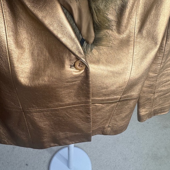 Luxurious Bronze Faux Fur Collar Leather Jacket - Picture 8 of 8
